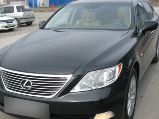 lexus_460_01